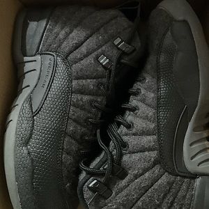 AIR JORDAN 12 RETRO WOOL size 4Y boys - 6 women